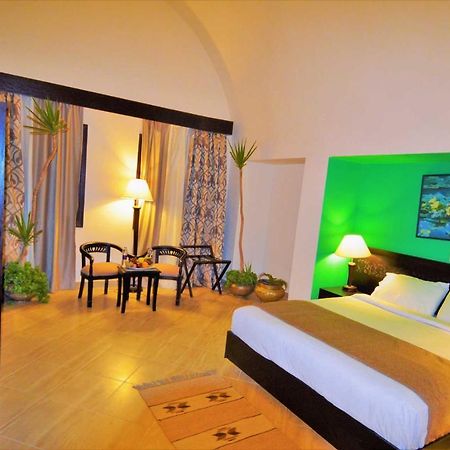 Rohanou Beach Resort El Qoseir Eksteriør billede
