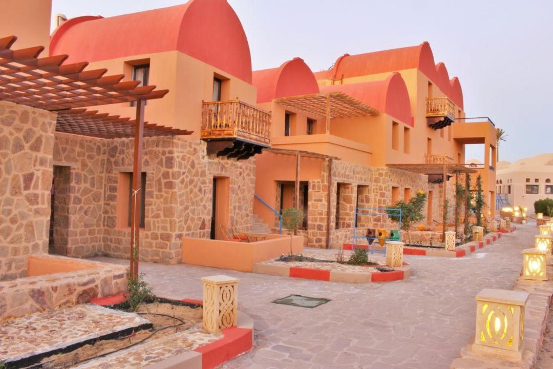 Rohanou Beach Resort El Qoseir Eksteriør billede